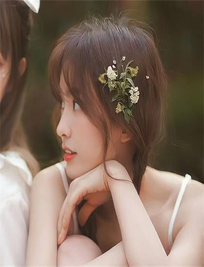 《最终幻想女孩》剧情发展轨迹：转折点与高潮部分详细分析